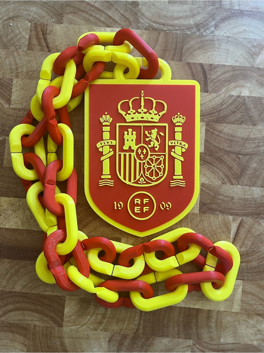 Spanish Crest PVC Keychain Necklace - Red & Yellow